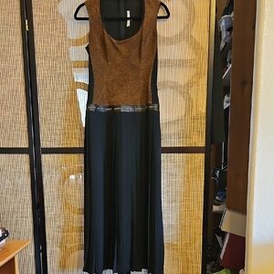 Chic Sleeveless Black and Brown Maxi Dress